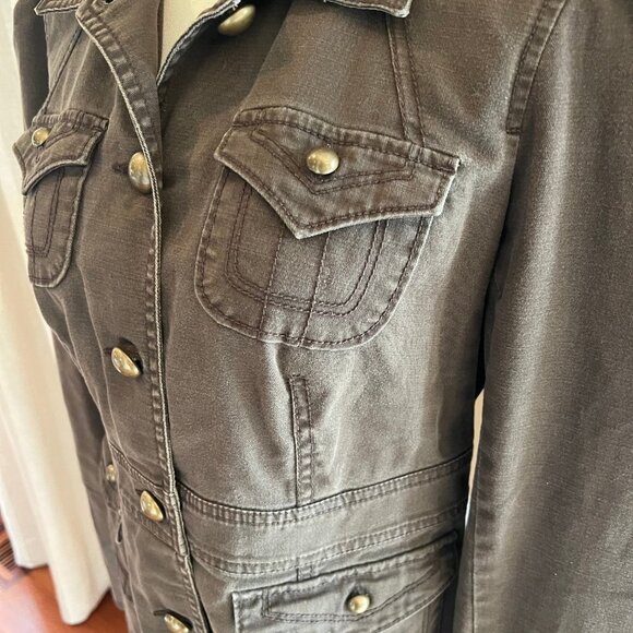 Calvin Klein Stretch Denim Vintage Washed Jacket with Cute Gold Buttons, Size M - Picture 2 of 8
